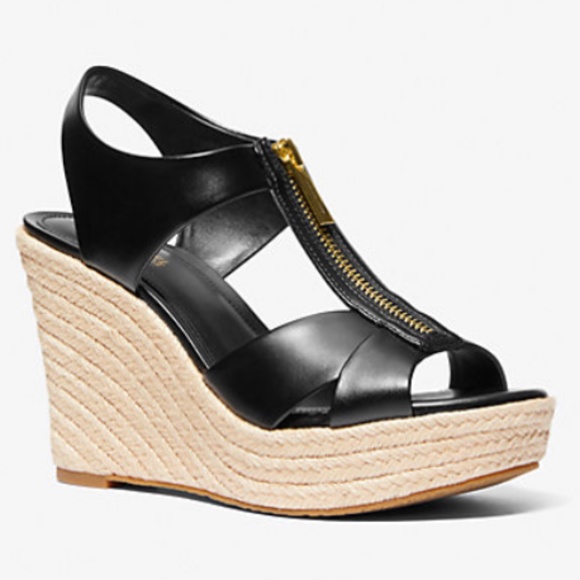 Michael Kors Roslyn Wedge Sandal In Black size 8 or 9 New with box - Picture 2 of 6